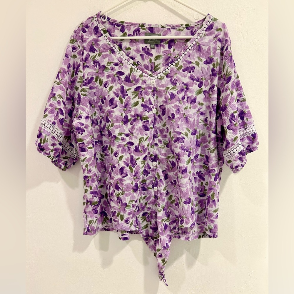 Elegant Purple Floral Women's Blouse with Tie